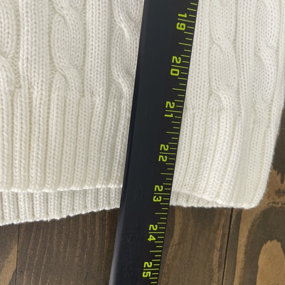 Lilly Pulitzer White Cable Knit Sweater Womens Size M Minimalist Preppy Travel - Picture 8 of 9